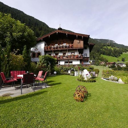 Haus Bichl Apartment Finkenberg Exterior photo